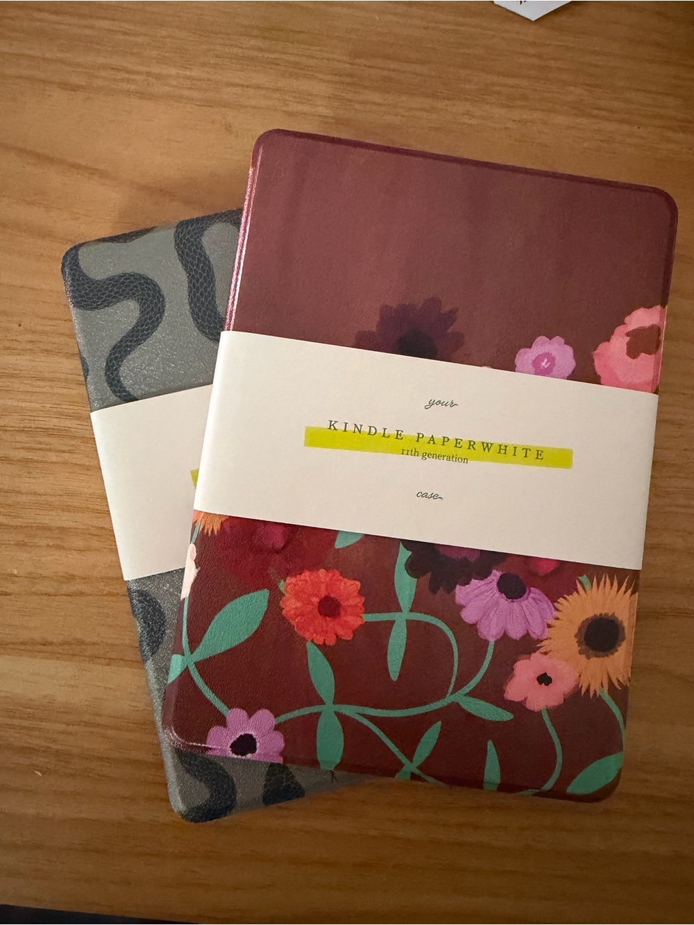 Kindle Paperwhite Floral & Gray Pattern Cases - Burgundy Floral